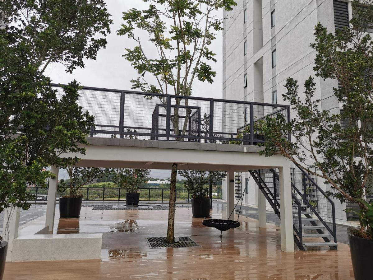 Horizon Suites By Ch Homes, Klia Sepang Exterior foto